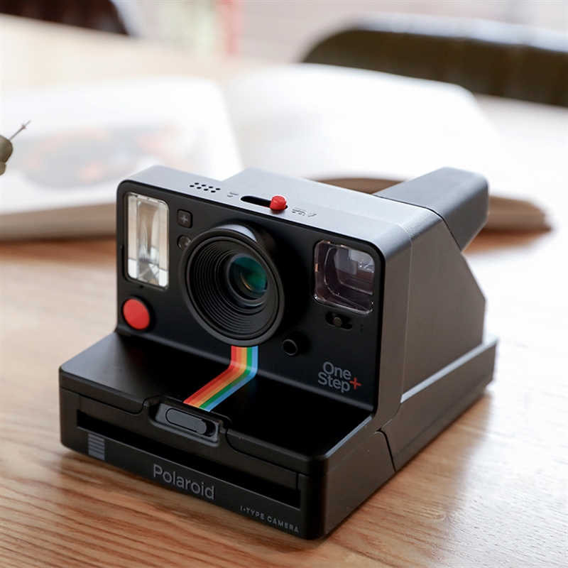 Polaroid OneStep+ 폴라로이드 원스텝플러스 즉석카메라