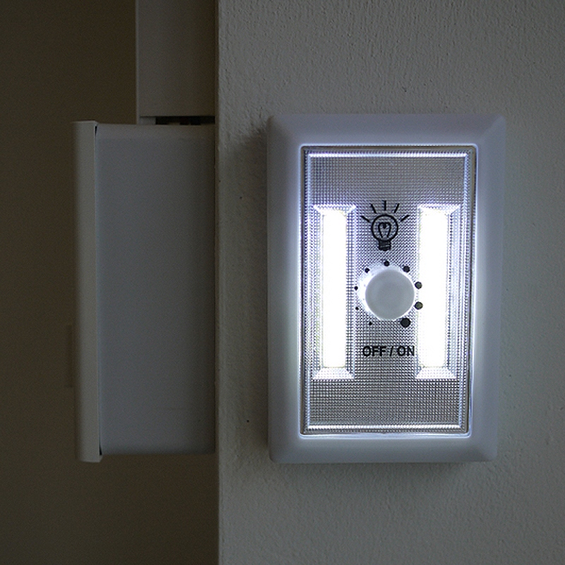 다이얼로 밝기조절이 가능한 무선 LED램프